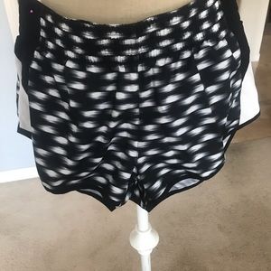 DRI-FIT Nike size S  Black and White